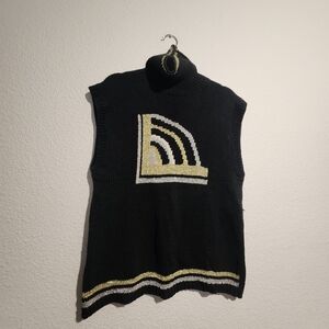 Vintage Black Sleeveless Turtleneck Sweater with Geometric Design